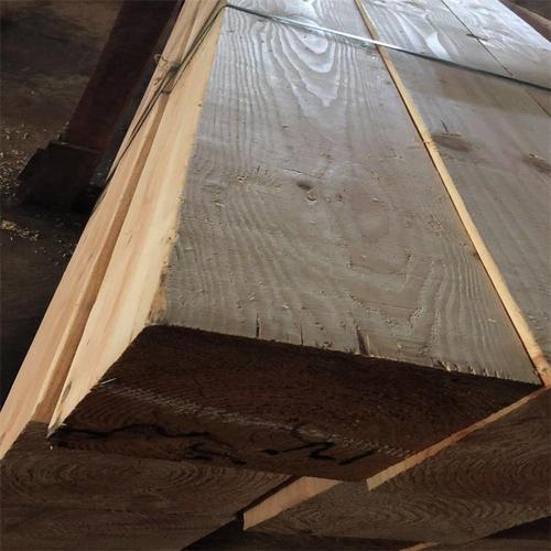 陕西翼红铁木属于非洲进口原木工厂加工各种规格